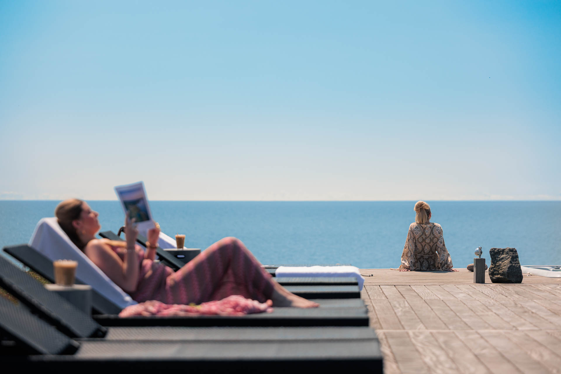 Fredensborg Badehotel Solterrassen Med Jacuzzier Og Havudsigt Web