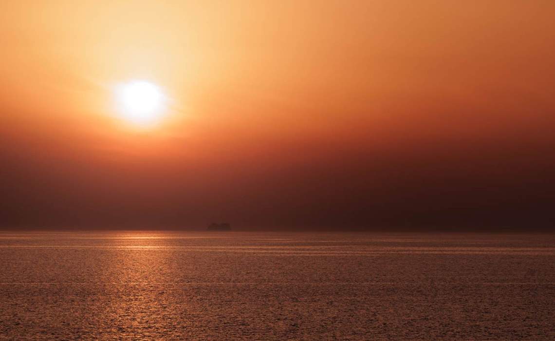 Griffen Spahotel G's Koekken Solnedgang Paa Terrassen