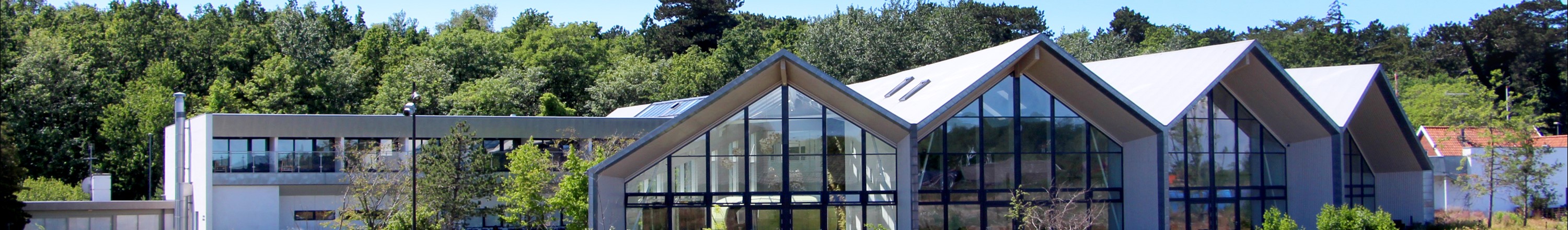 Hotel GSH set fra naturgrunden