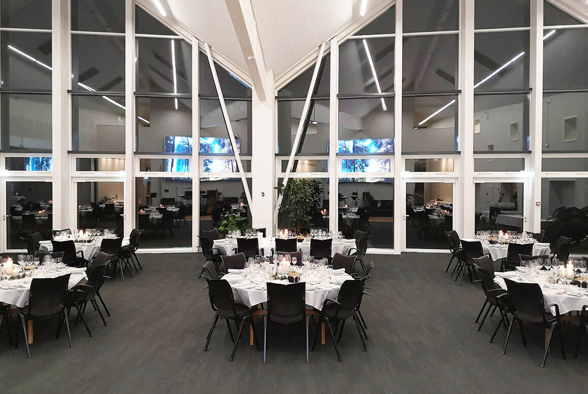 We decorate the room according to your wishes