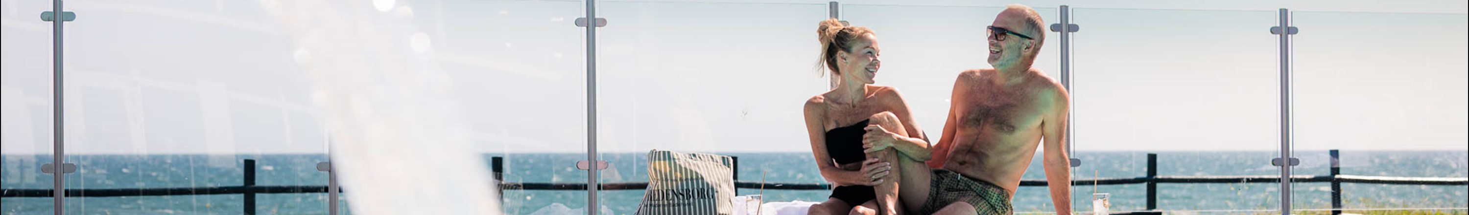 Fredensborg Badehotel Par I Poolen 3 Web