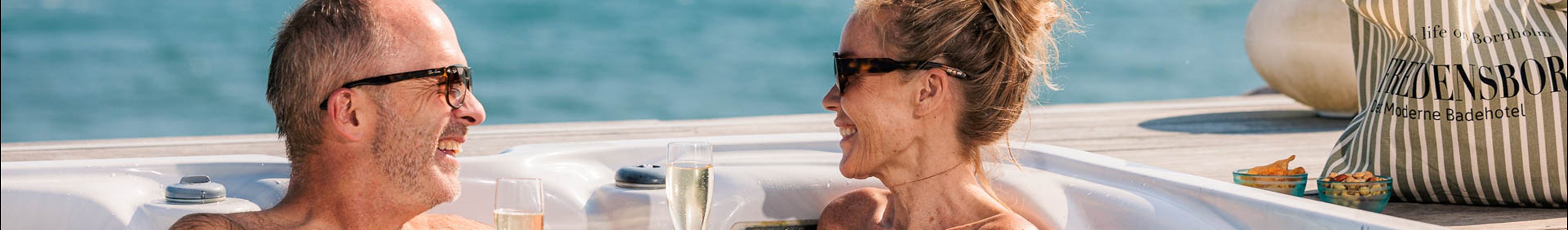 Fredensborg Badehotel Par I Udendoers Jacuzzi 9 Web